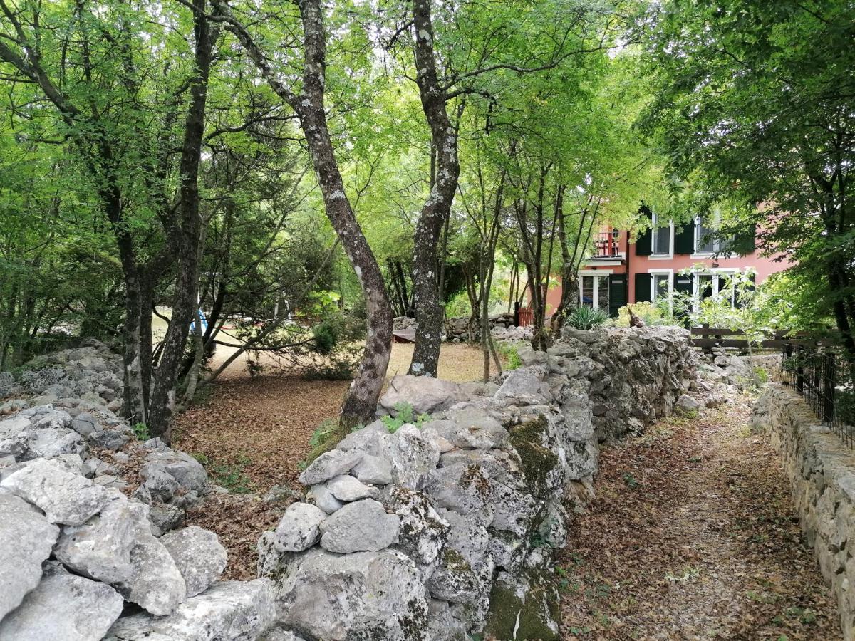 The Forest House Krk 1 Kras Екстер'єр фото